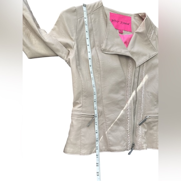 Betsy Johnson Bone Vegan Leather Corset Back Jacket! Size S EUC - Picture 3 of 8